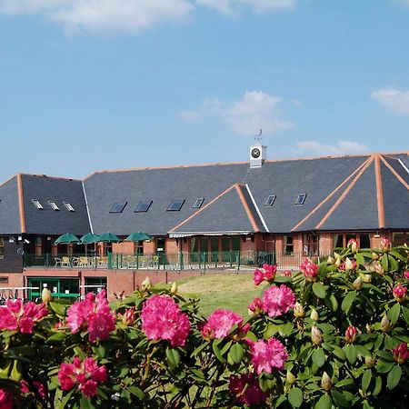 Bed and Breakfast Wharton Park Golf & Country Club à Bewdley Extérieur photo